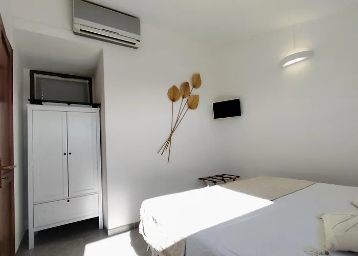 Villasimius, A 300 Mt Dalla Tatil Evi *