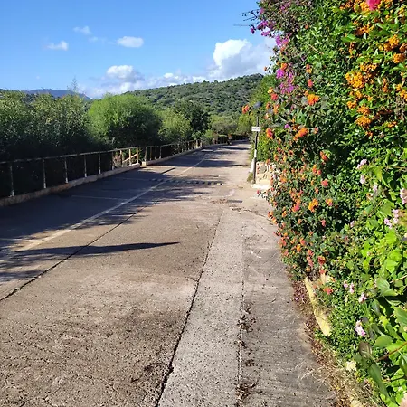 Villasimius, A 300 Mt Dalla Nyaraló